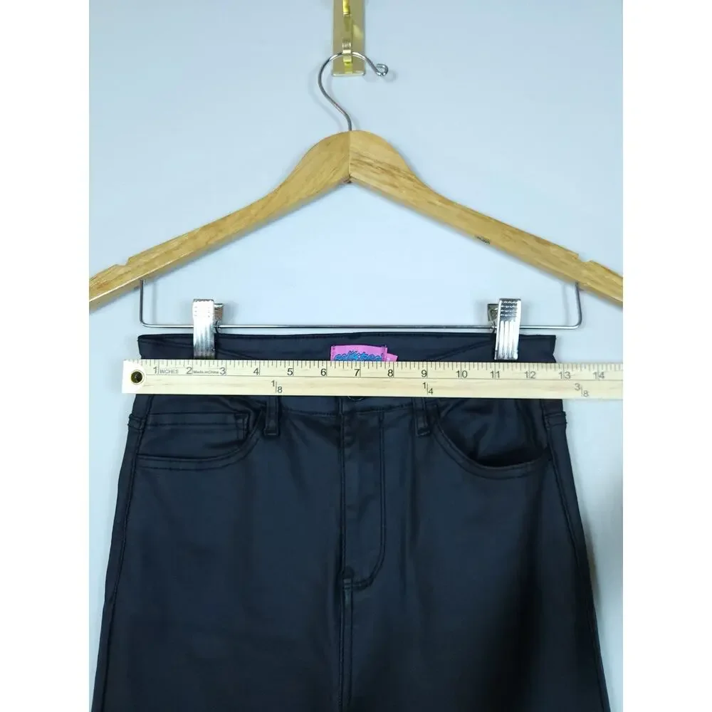 Edikted Medium High-rise Black Coated Faux Leather Flare And Stretchy Pants - Picture 6 of 12